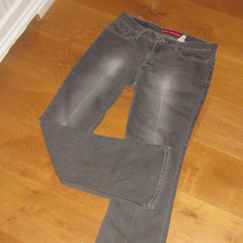 Levi’s super low rise bootcut jeans grey